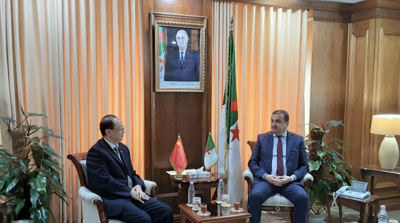 Partenariat Algérie-Chine : Les hydrocarbures et les mines au cœur d’une coopération renforcée